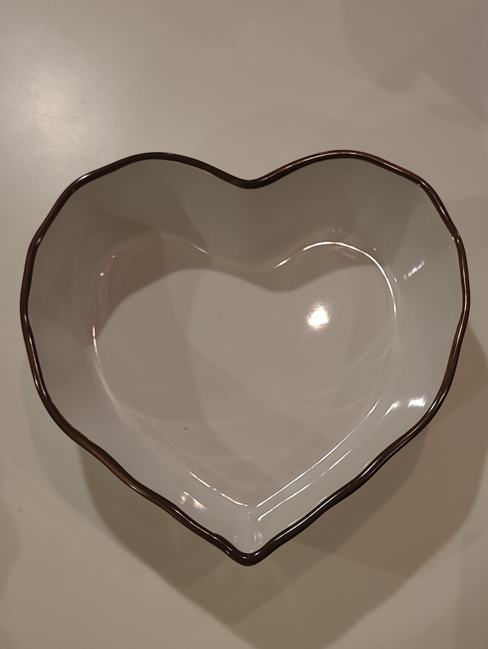 NWOT White Heart Shaped Baking Dish